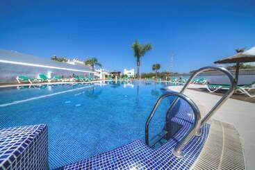 Apartamentos Piedramar