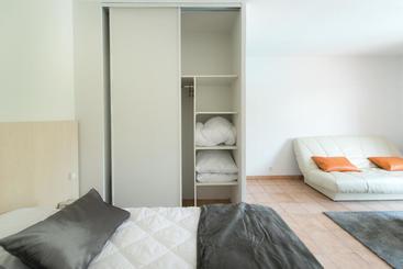 Отель Adonis Mouans Sartoux L Albatros