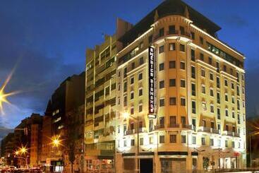 Hotel America Diamonds