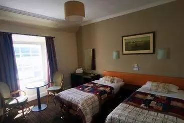 فندق Dreadnought