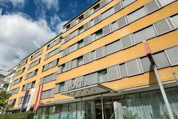 Quality Hotel Vienna