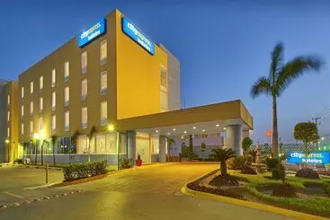 هتل City Express By Marriott Reynosa