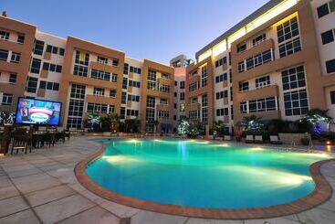 هتل Elite Seef Residence And