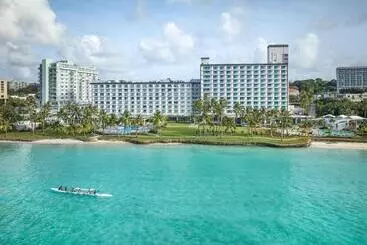 هتل Crowne Plaza Resort Guam