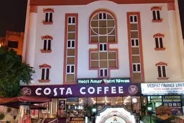 בית מלון כפרי Amar Yatri Niwas