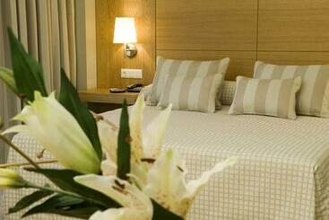 בית מלון כפרי Elegance Azuqueca