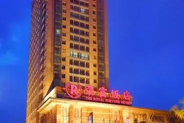 호텔 The Royal Fortune