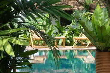 ホテル Baan Nam Ping Riverside Homestay