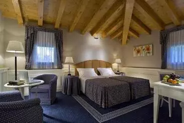 Отель Ca' Murà Natura E Resort