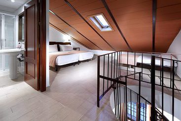 Apartamentos Patios de Alcántara