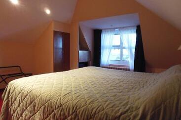 ホテル Estancia La Quinta