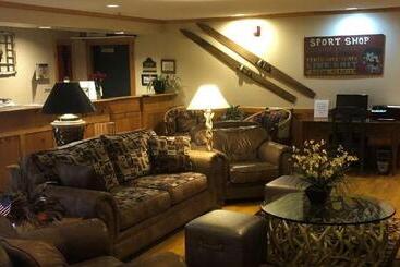 هتل Flat Creek Lodge