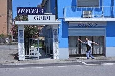 호텔 Guidi