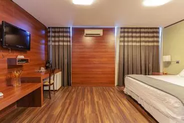 Tri Hotel Executive Criciúma