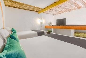 هتل Ayenda Meson De San Sebastian