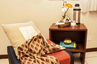 هتل Bohemia Buenos Aires