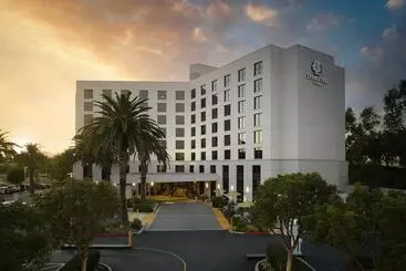 호텔 Doubletree By Hilton Irvine   Spectrum