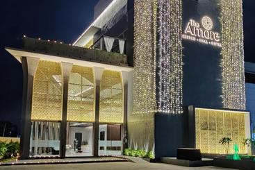 Hotel The Amore