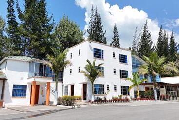 ホテル Las Palmeras Gachancipa