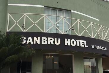 فندق Sanbru