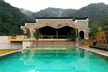 Hotel Wuyishan Demaotang Resort