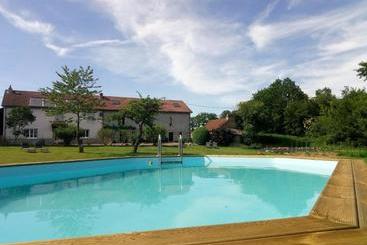 Nocleg ze śniadaniem Chambres D'hôtes Quatre Mains