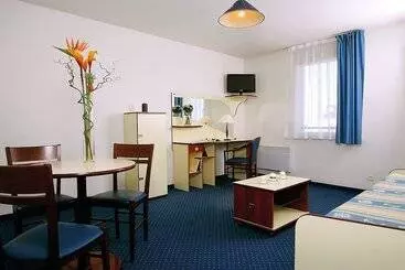 ホテル Appart City Classic Saintnazaire Centre