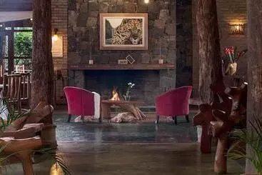 Hotel La Aldea De La Selva Lodge