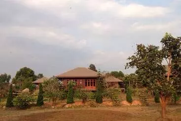 Hôtel Loesloei Garden Resort Phurua