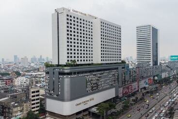 هتل Avani Ratchada Bangkok