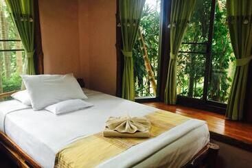 Отель Phu Pha Nam Resort