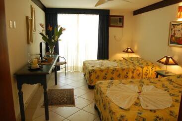 هتل Pousada Aguas De Paratii