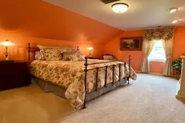 Bed & Breakfast Breese Inn