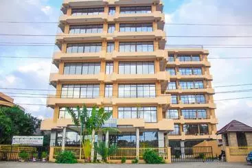 هتل Landmark   Ubungo Town City