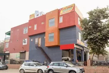 Hôtel Oyo 77970  Sangam