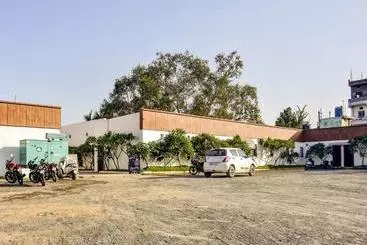 Hôtel Oyo 78471  Platinum