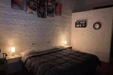 ペンション Club Aviva Guatavita   Hostel   Restaurante, Disco & Bar