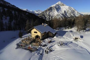 Hotel Rifugio Baita Gimont