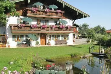 Hotelli Hausernhof