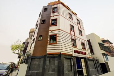 호텔 Oyo 77697 Balaji