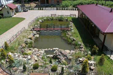 فندق صغير Sinyak Vilux