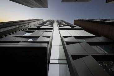 Next Hotel Melbourne, Curio Collection By Hilton