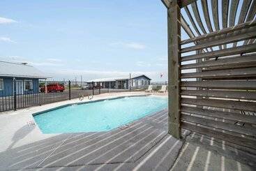 فندق Oyo  Rockport Bay View