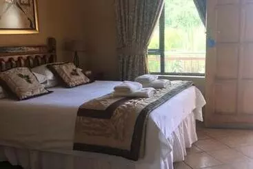 هتل Platinum Lodge Polokwane