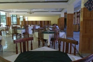 Hotel Shaheen International