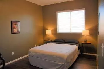 ペンション 5 Bdrm-15 Min To Vegas Stripnellisairportspdway