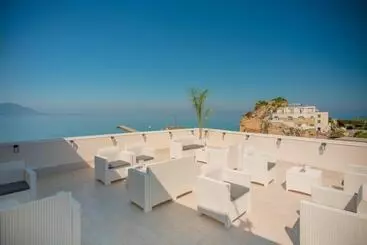 Pension Naro Suites And Rooms