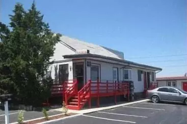 Bay Drive Motel