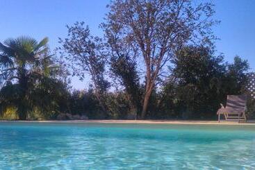 Bed and Breakfast Domaine De Peyre Brune