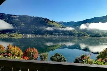 پانسیون Haus Ditzer   Villa Theresia